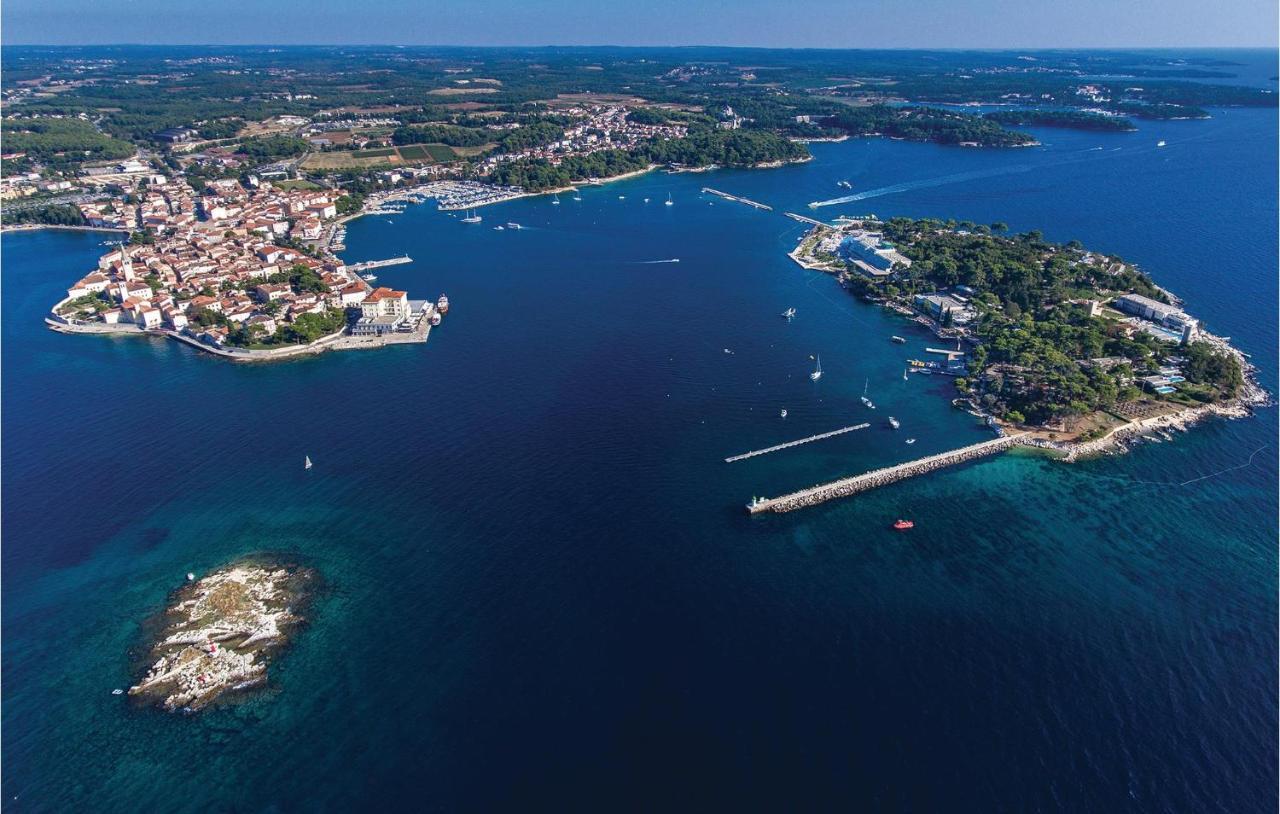 Beautiful Apartment In Porec With Wifi ภายนอก รูปภาพ