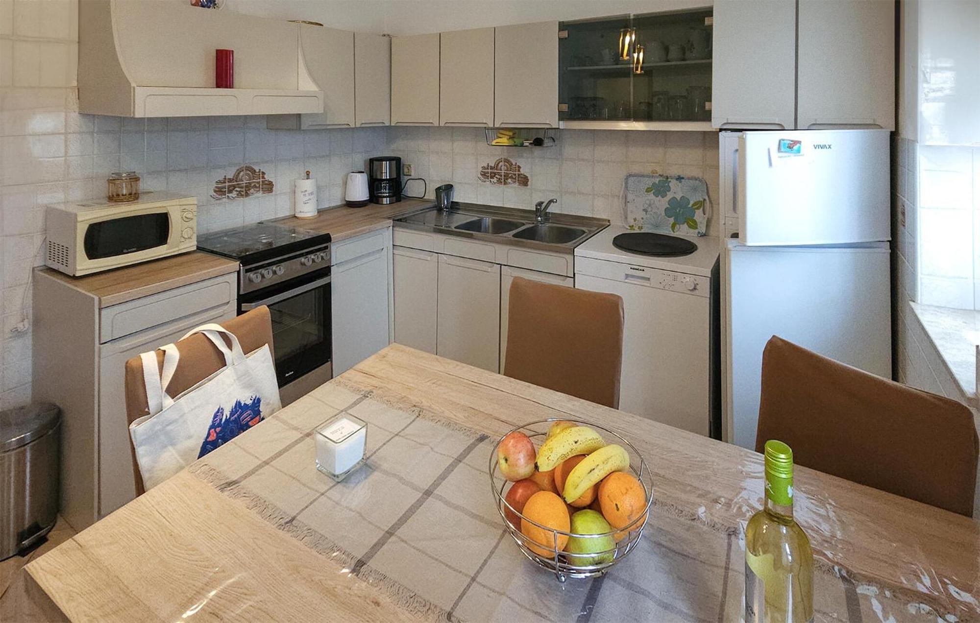 Beautiful Apartment In Porec With Wifi ภายนอก รูปภาพ
